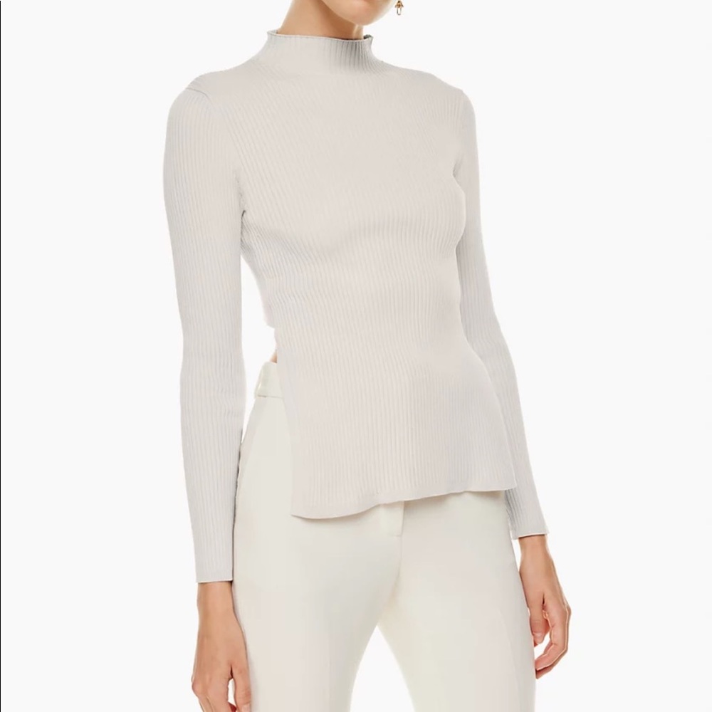 Aritzia knit top
